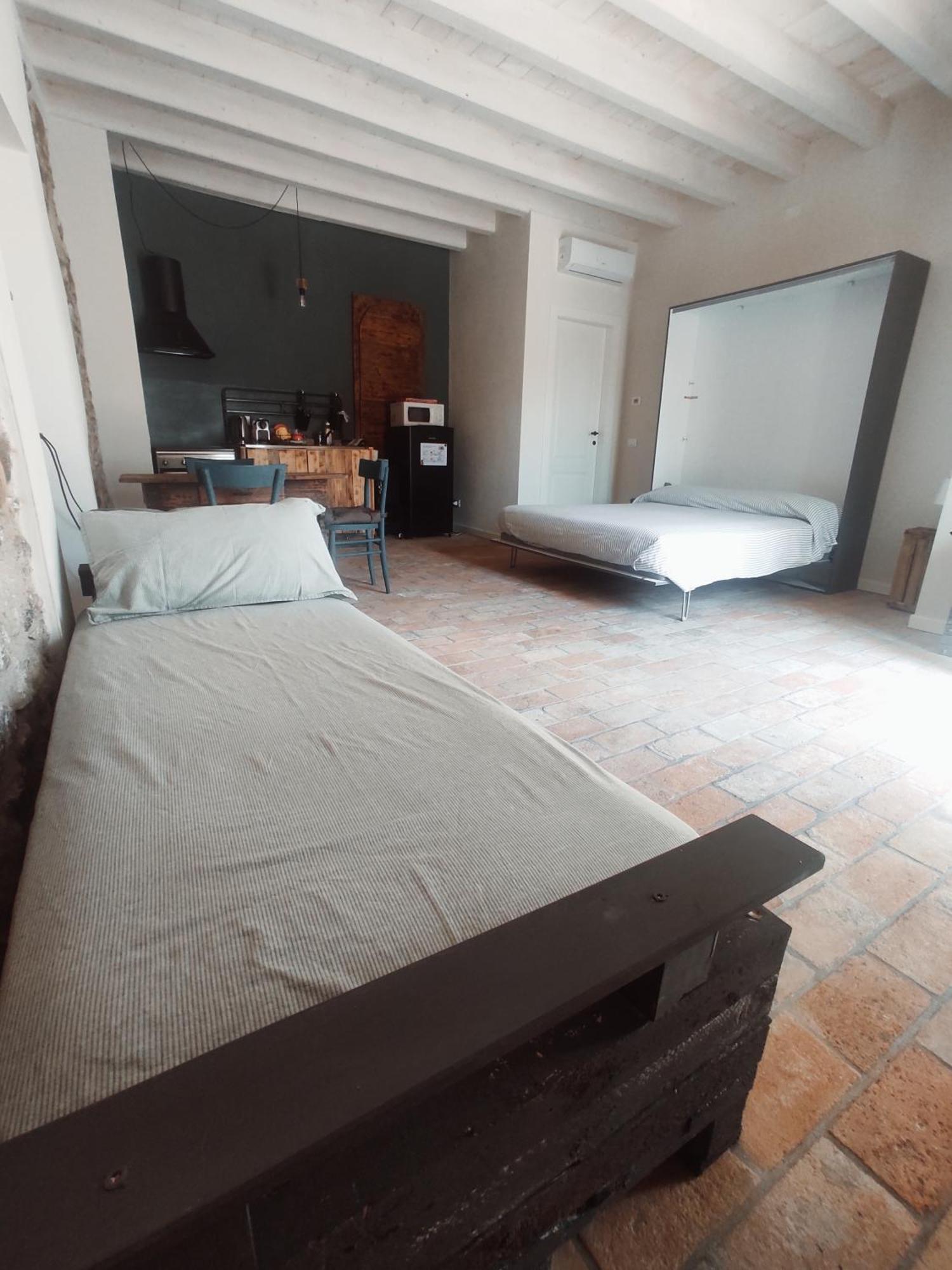 La Casa Di Paolina - Affitti Brevi Apartment Desenzano del Garda Exterior foto